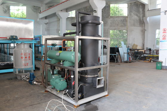 Máy làm đá ống tự động 30 tấn/24 giờ thương mại