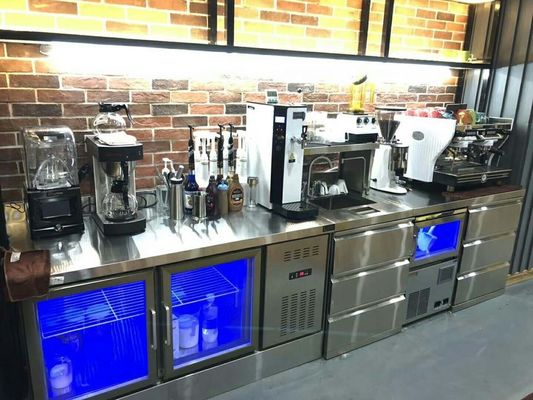 Tủ lạnh thẳng đứng bằng thép không gỉ Tủ đông 360L Bếp thương mại 4 cửa
