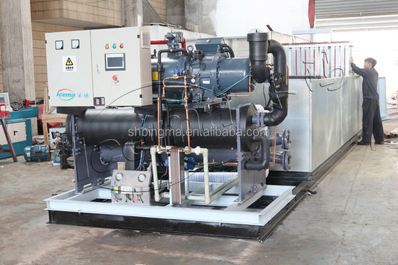 Máy làm khối băng chuyên nghiệp với hoạt động tự động và sản lượng hàng ngày 5 tấn