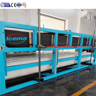 Máy làm khối băng công nghiệp 85kw Capacity làm mát 12000 KG
